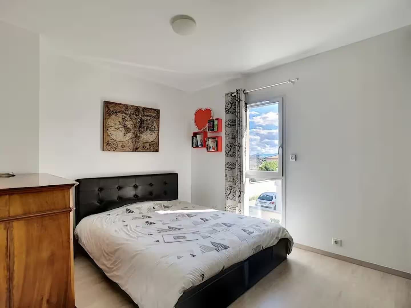 Chambre double dans maison au grand calme proche Lyon